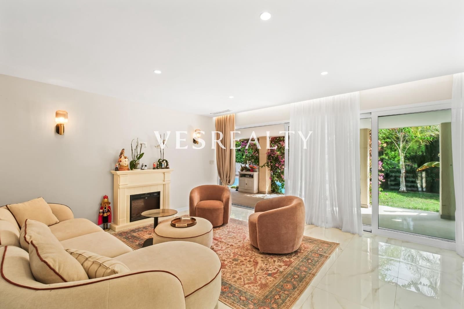 7 slaapkamer Villa te koop in La Font met zwembad garage - € 1.395.000 (Ref: 9975610)