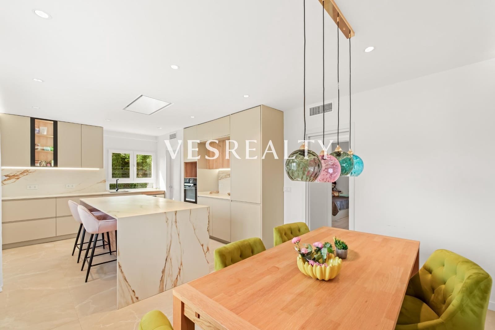 7 slaapkamer Villa te koop in La Font met zwembad garage - € 1.395.000 (Ref: 9975610)