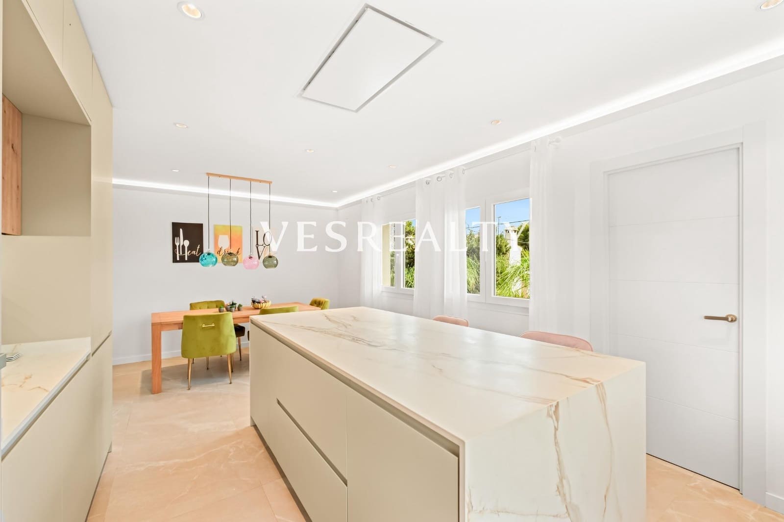 7 slaapkamer Villa te koop in La Font met zwembad garage - € 1.395.000 (Ref: 9975610)