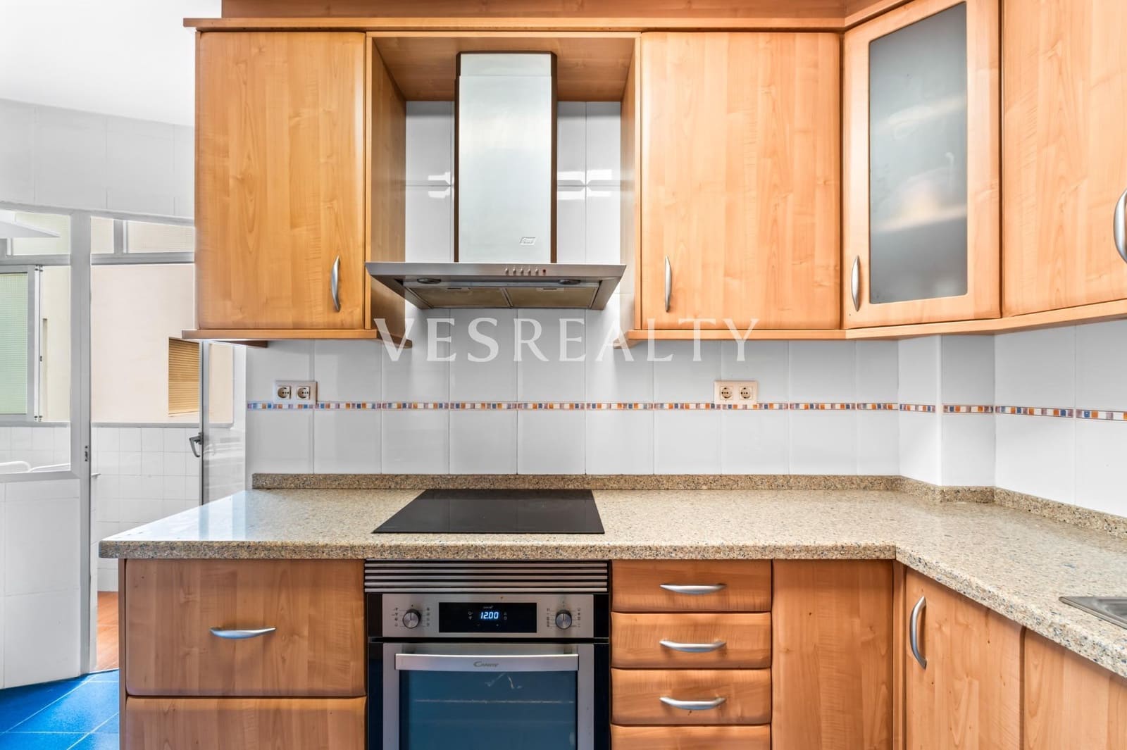 3 bedroom Flat for sale in Alicante / Alacant city - € 345,000 (Ref: 9977484)