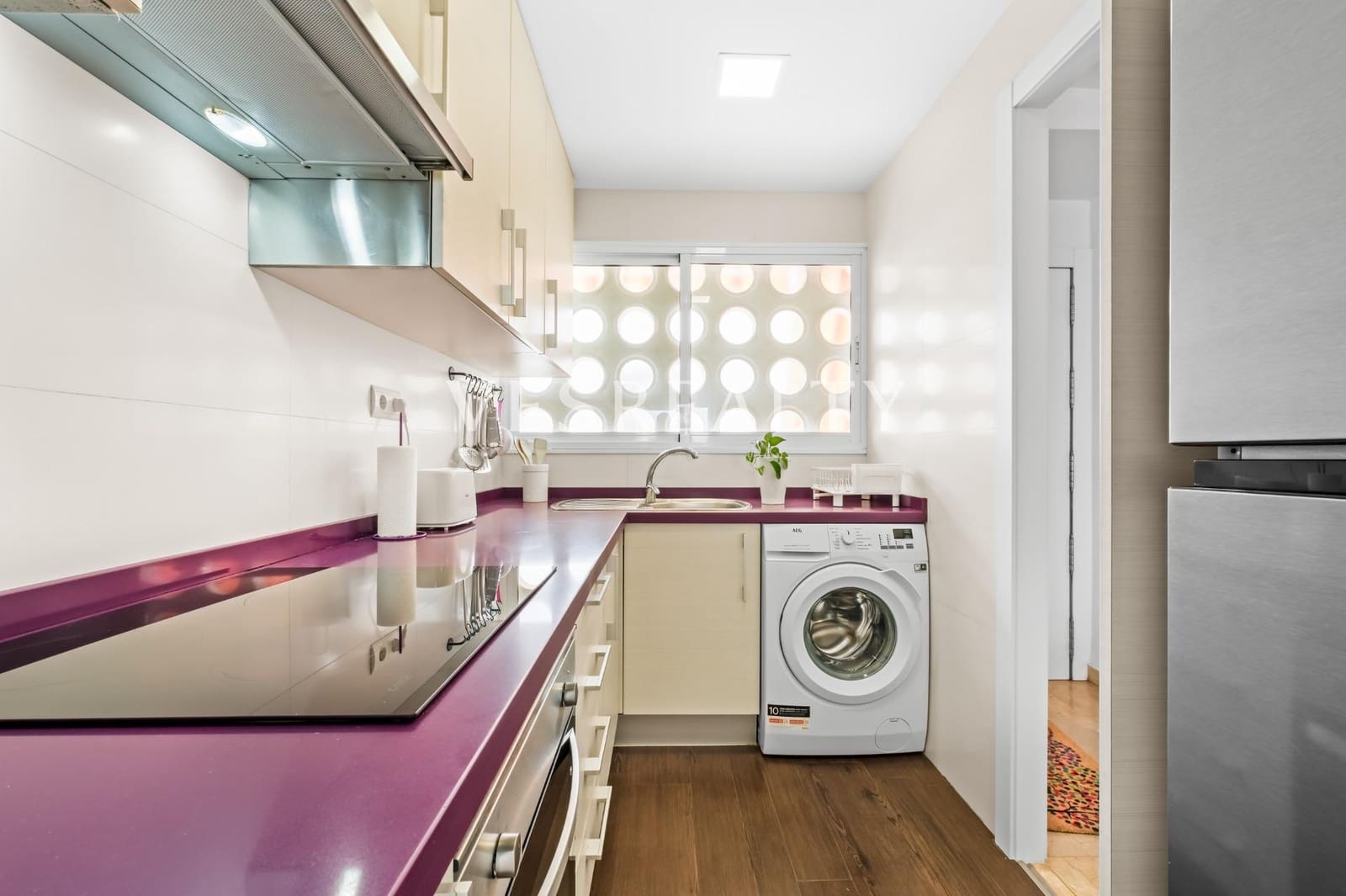 2 soverom Leilighet til leie i Playa de San Juan med svømmebasseng garasje - € 1 700 (Ref: 9977485)
