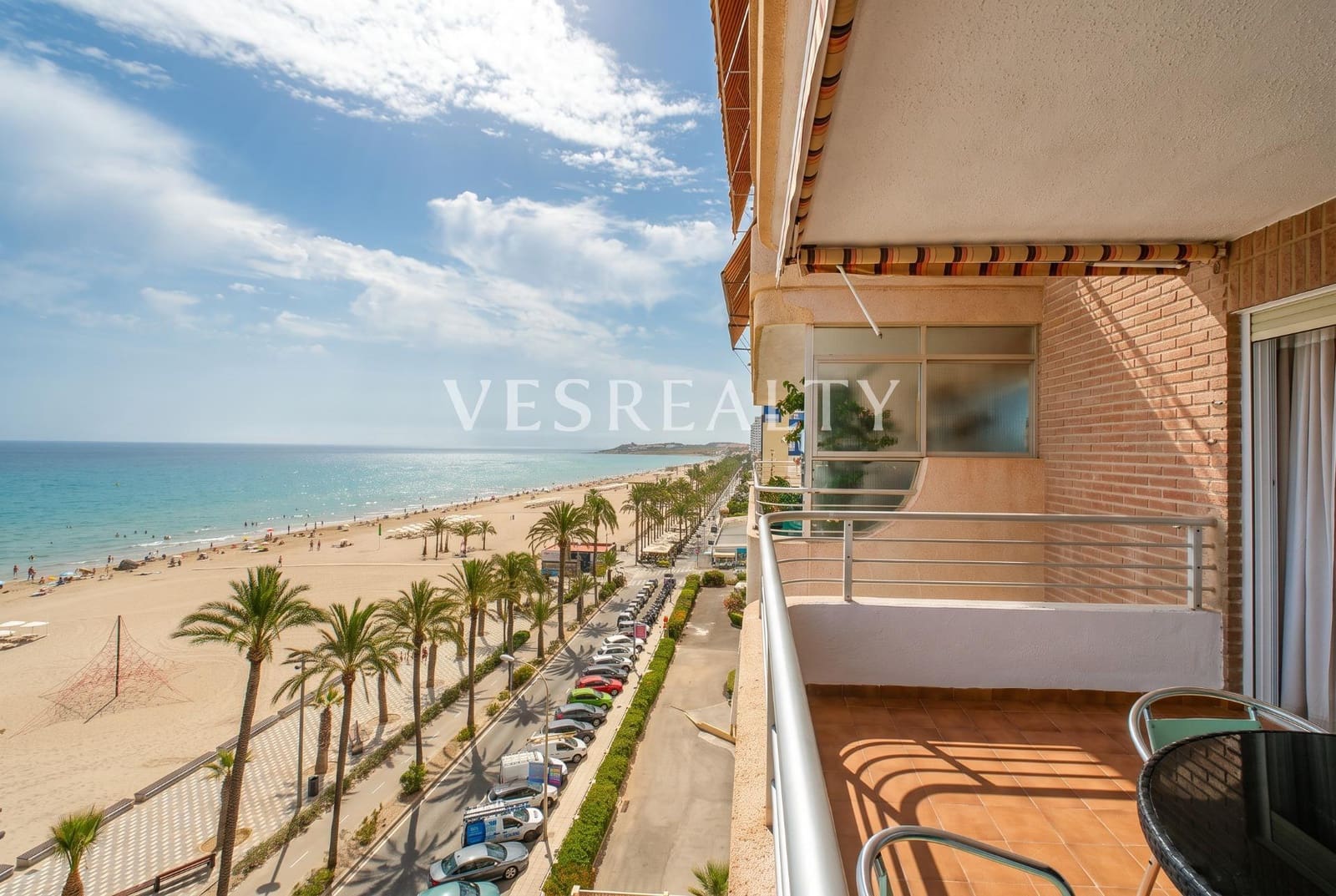 2 soverom Leilighet til leie i Playa de San Juan med svømmebasseng garasje - € 1 700 (Ref: 9977485)