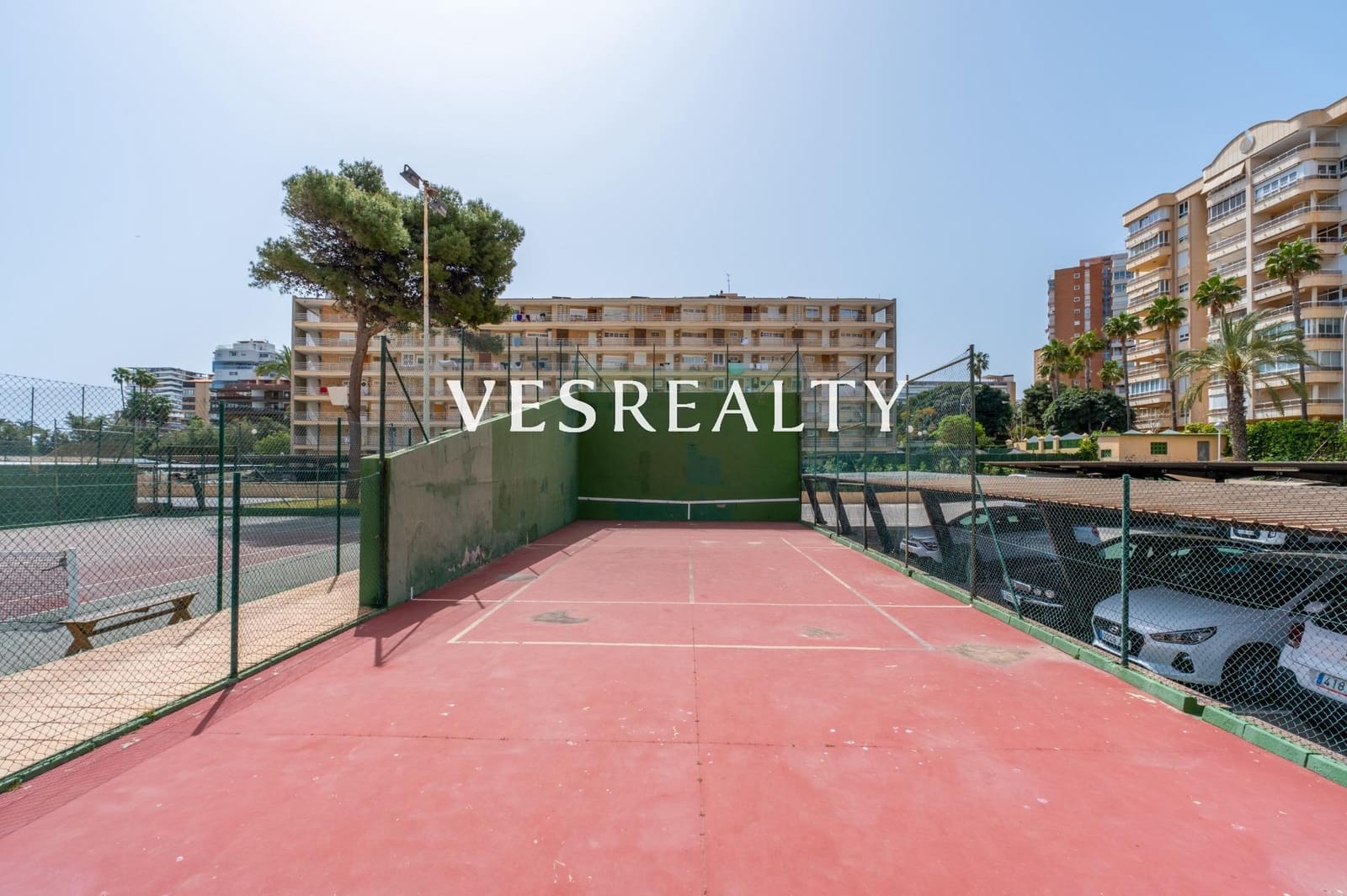 2 soverom Leilighet til leie i Playa de San Juan med svømmebasseng garasje - € 1 300 (Ref: 9985137)