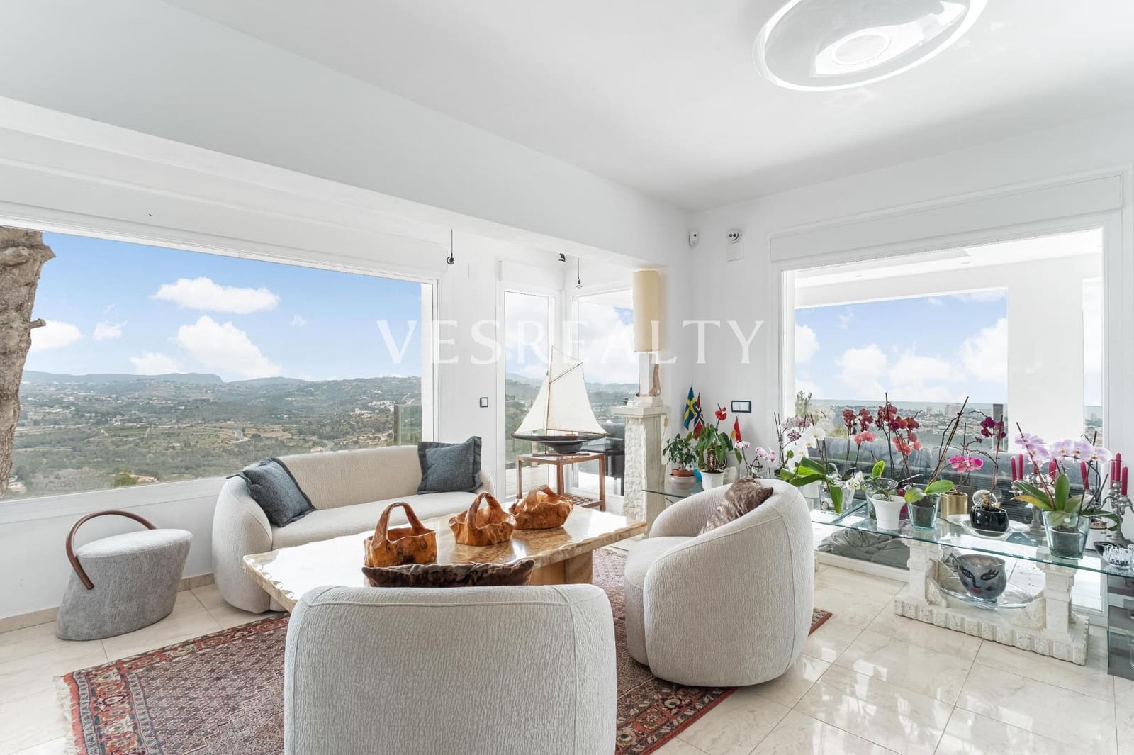 7 makuuhuone Huvila myytävänä paikassa Calpe / Calp mukana uima-altaan - 2 995 000 € (Ref: 9990876)