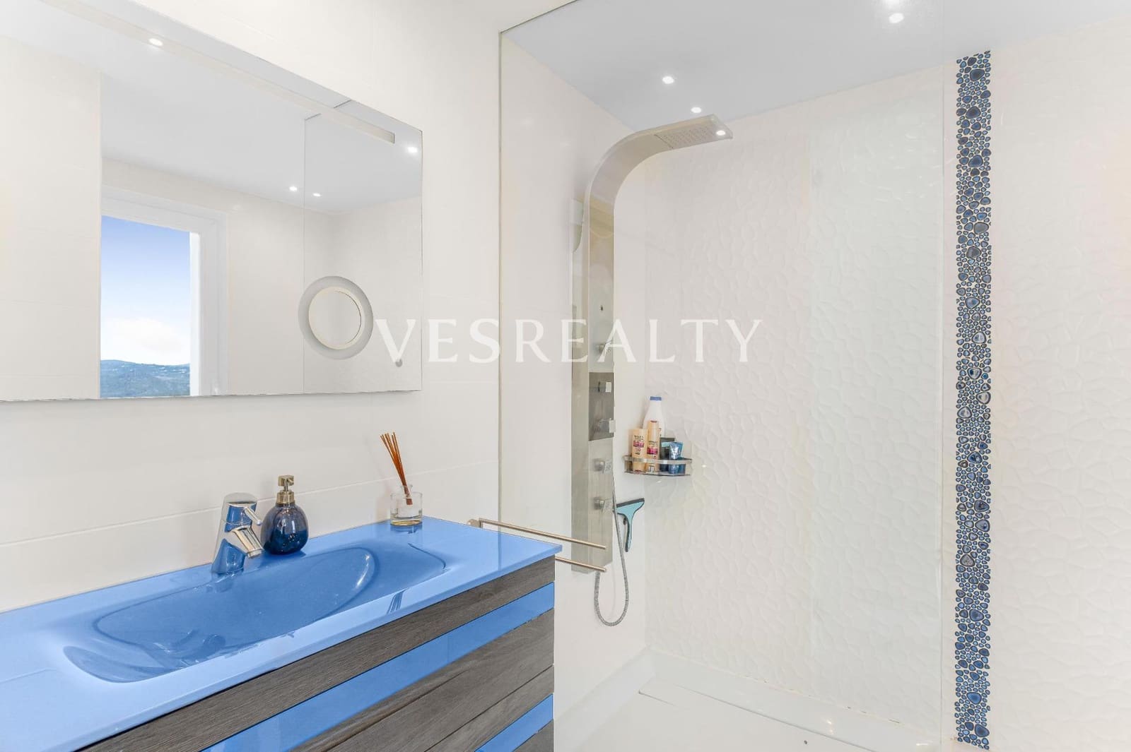 7 makuuhuone Huvila myytävänä paikassa Calpe / Calp mukana uima-altaan - 2 995 000 € (Ref: 9990876)