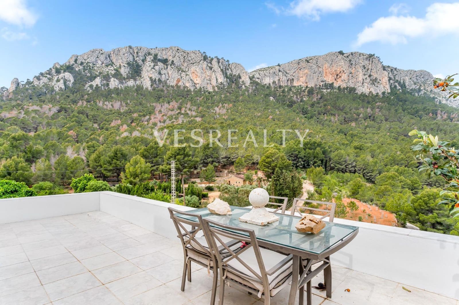 7 makuuhuone Huvila myytävänä paikassa Calpe / Calp mukana uima-altaan - 2 995 000 € (Ref: 9990876)