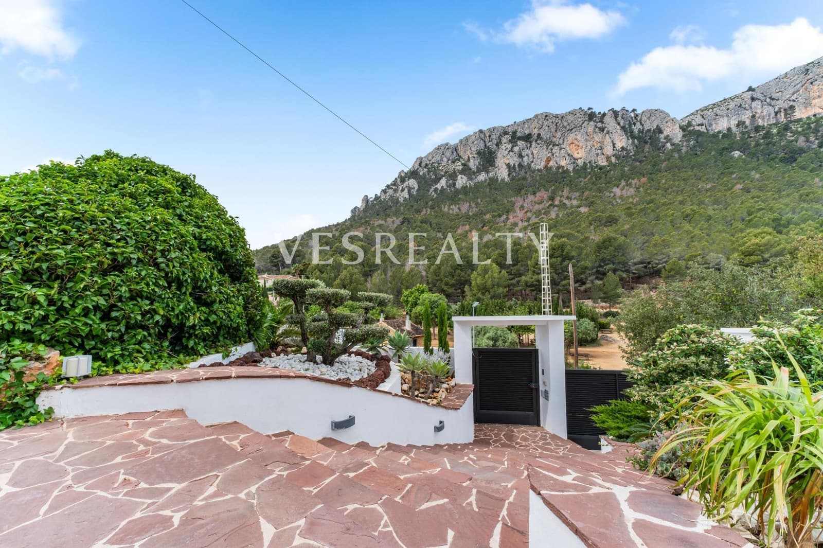 7 makuuhuone Huvila myytävänä paikassa Calpe / Calp mukana uima-altaan - 2 995 000 € (Ref: 9990876)