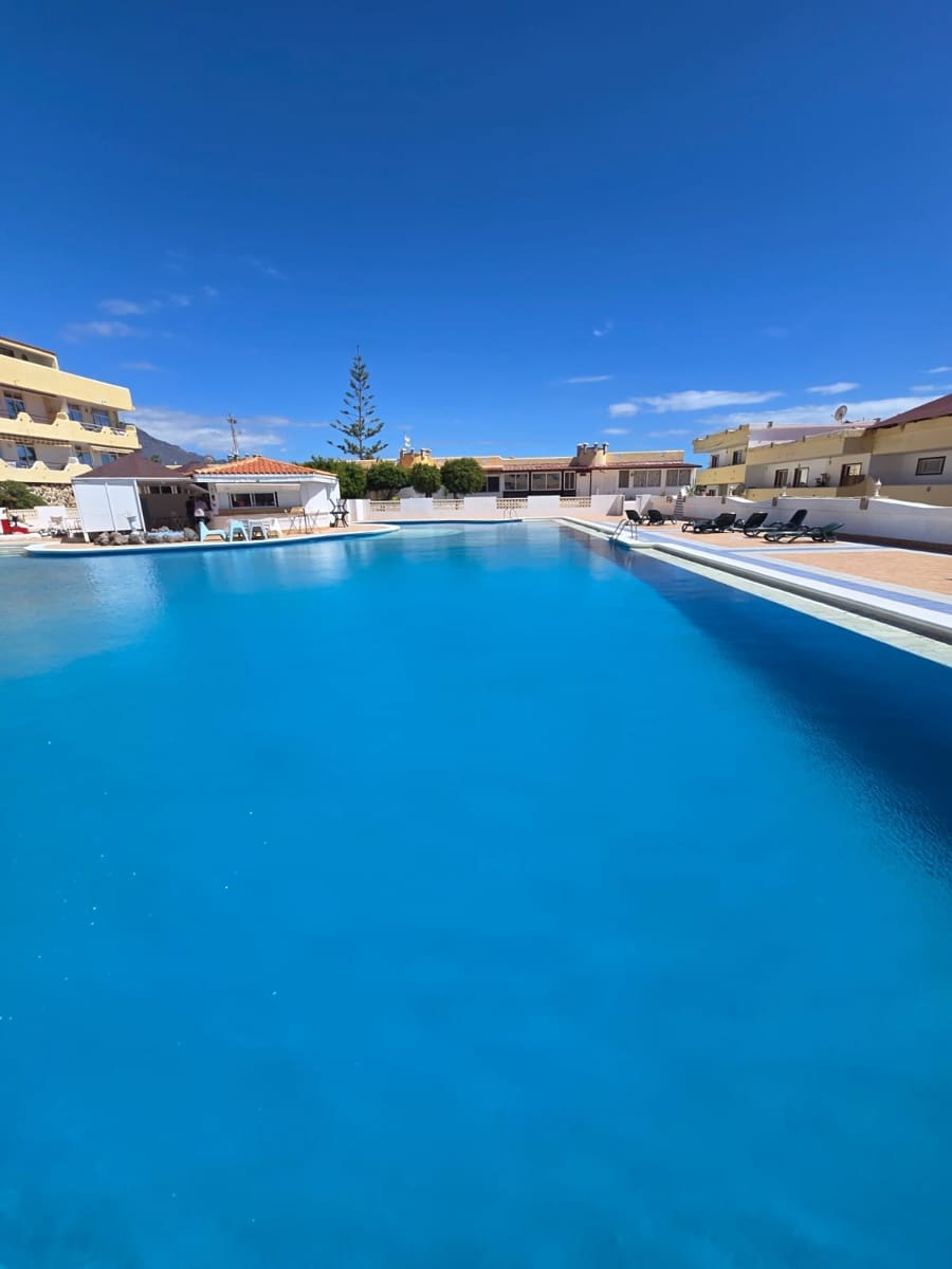 2 bedroom Apartment for sale in Playa Paraiso with pool garage - € 285,000 (Ref: 10009690)
