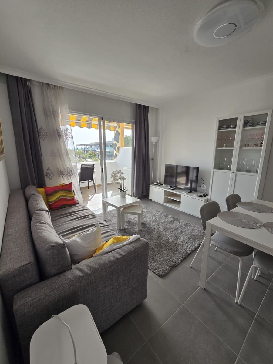2 bedroom Apartment for sale in Playa Paraiso with pool garage - € 285,000 (Ref: 10009690)