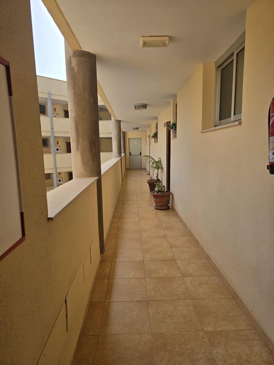 2 soverom Leilighet til salgs i Playa Paraiso med svømmebasseng - € 285 000 (Ref: 10039224)
