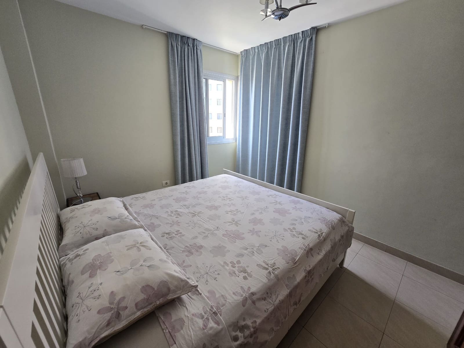 2 soverom Leilighet til salgs i Playa Paraiso med svømmebasseng - € 285 000 (Ref: 10039224)