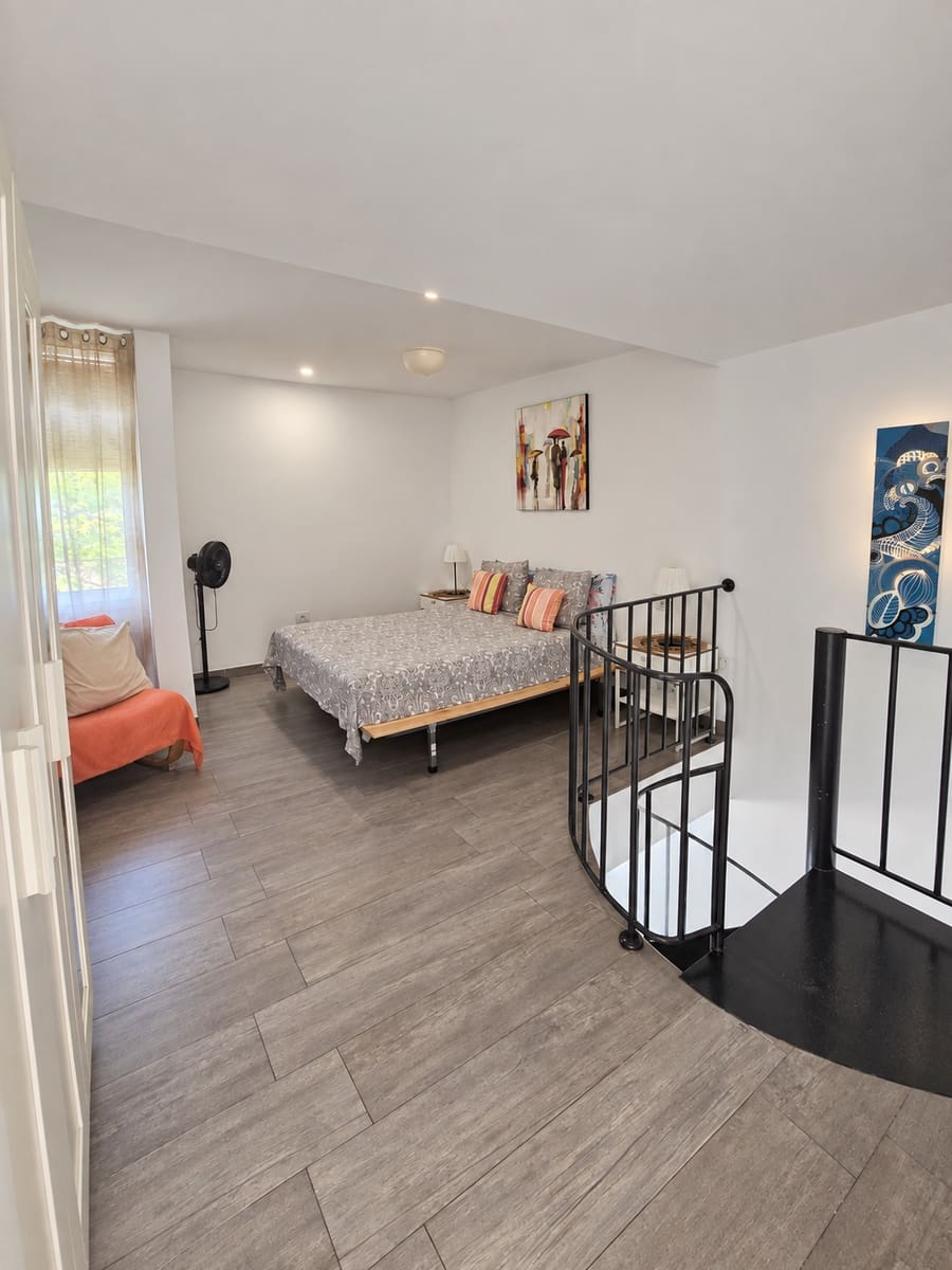 1 bedroom Bungalow for sale in Costa Adeje with pool garage - € 320,000 (Ref: 10116196)