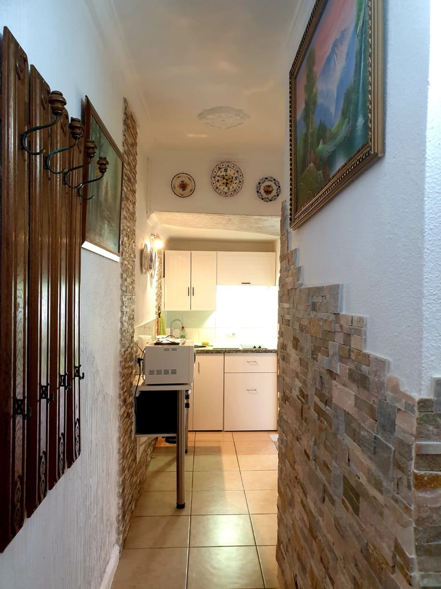 1 soveværelse Lejlighed til salg i Los Cristianos med swimmingpool - € 234.999 (Ref: 8951673)