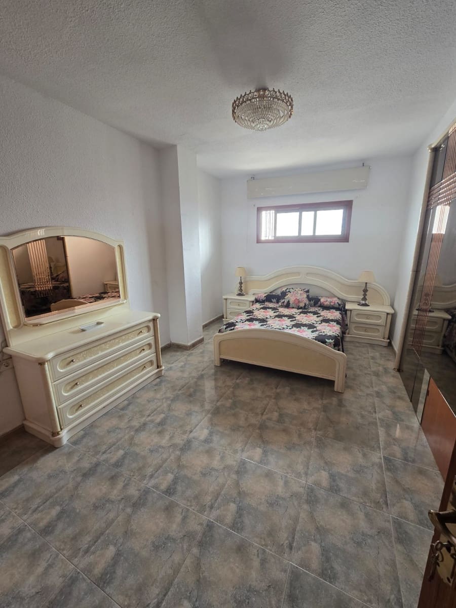 3 soveværelse Lejlighed til salg i Los Cristianos med swimmingpool garage - € 549.000 (Ref: 8952380)