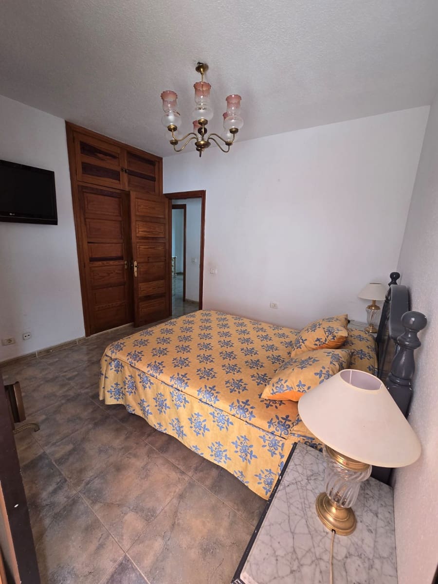 3 soveværelse Lejlighed til salg i Los Cristianos med swimmingpool garage - € 549.000 (Ref: 8952380)