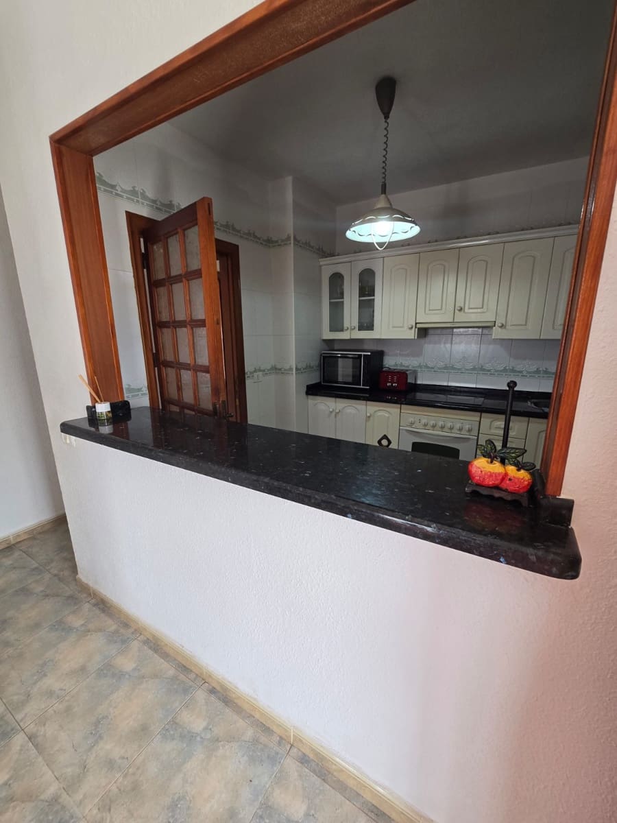 3 soveværelse Lejlighed til salg i Los Cristianos med swimmingpool garage - € 549.000 (Ref: 8952380)