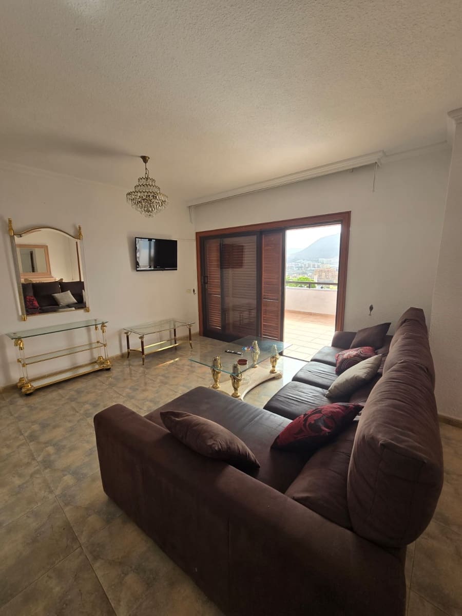 3 soveværelse Lejlighed til salg i Los Cristianos med swimmingpool garage - € 549.000 (Ref: 8952380)