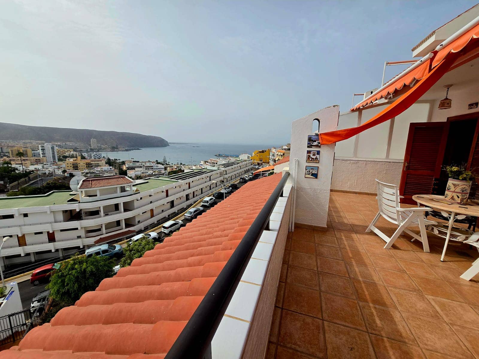 3 soveværelse Lejlighed til salg i Los Cristianos med swimmingpool garage - € 549.000 (Ref: 8952380)