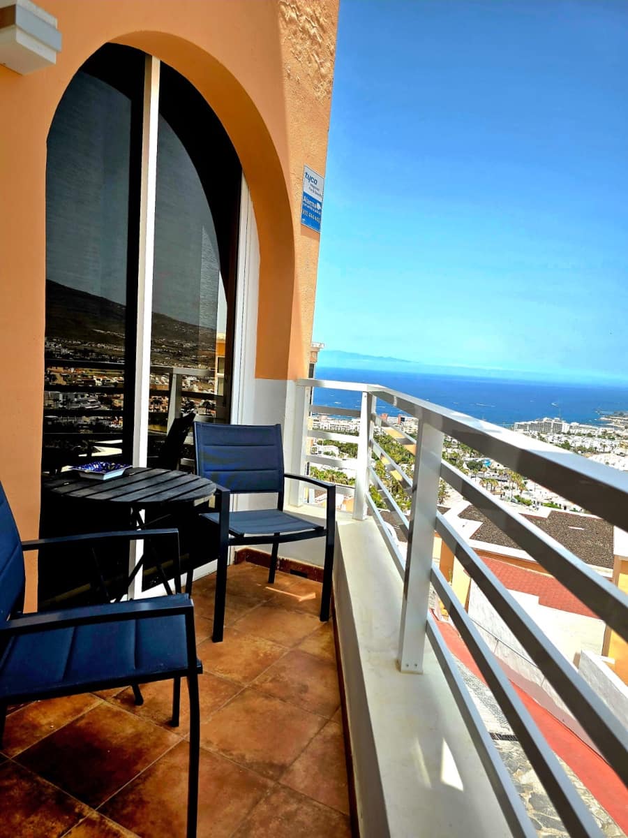 5 soveværelse Byhus til salg i Costa Adeje med garage - € 625.000 (Ref: 9148566)