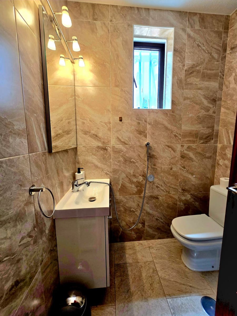 5 soveværelse Byhus til salg i Costa Adeje med garage - € 625.000 (Ref: 9148566)