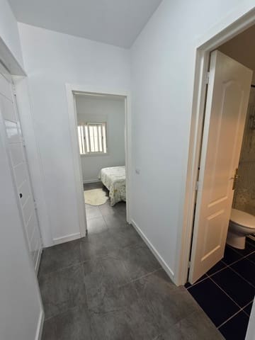 1 Zimmer Apartment zu verkaufen in Torviscas Centro y Alto, Adeje mit Pool - 245.000 € (Ref: 9256641)