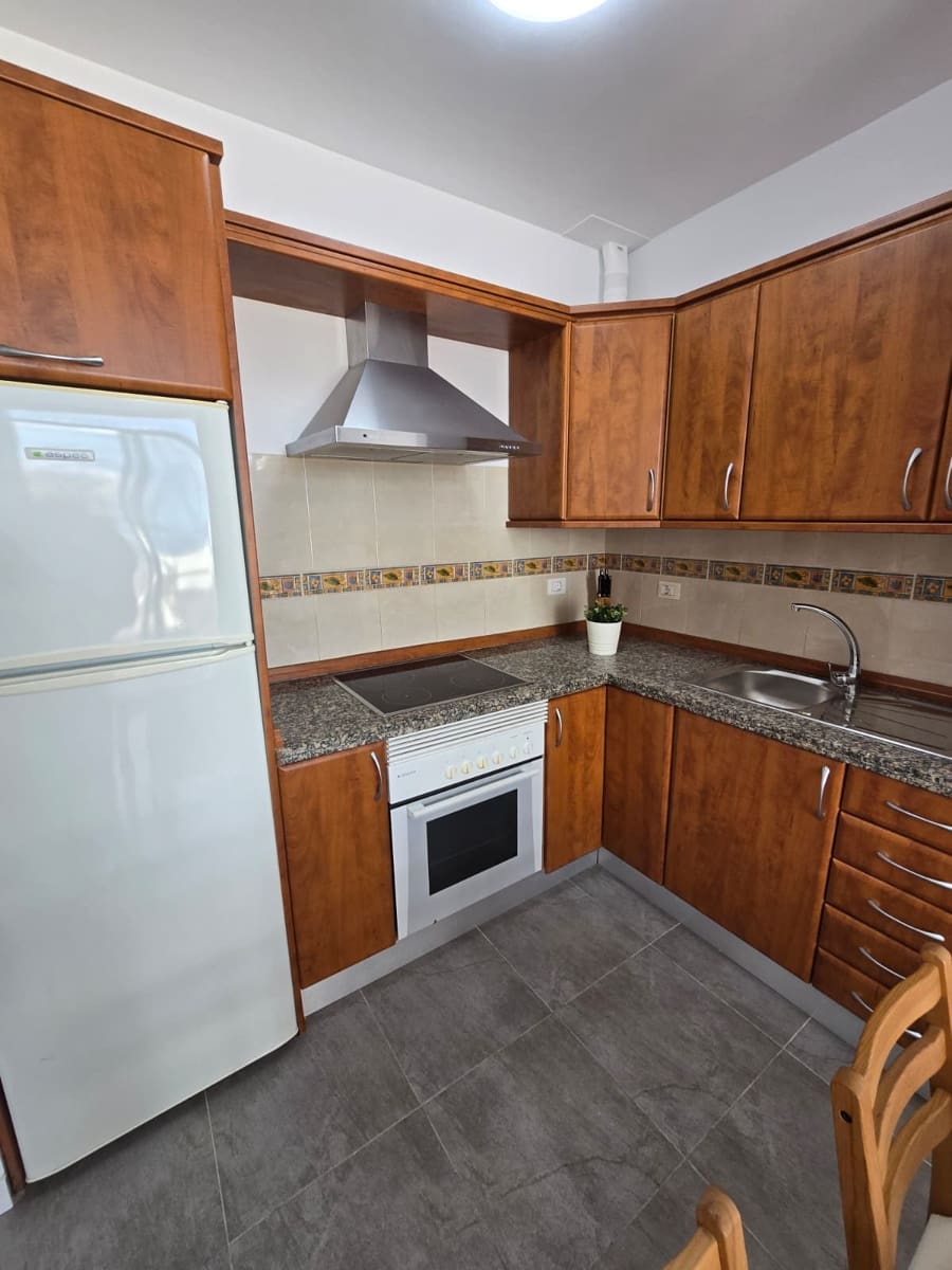 Apartamento de 1 habitación en Costa Adeje en venta con piscina - 245.000 € (Ref: 9256641)
