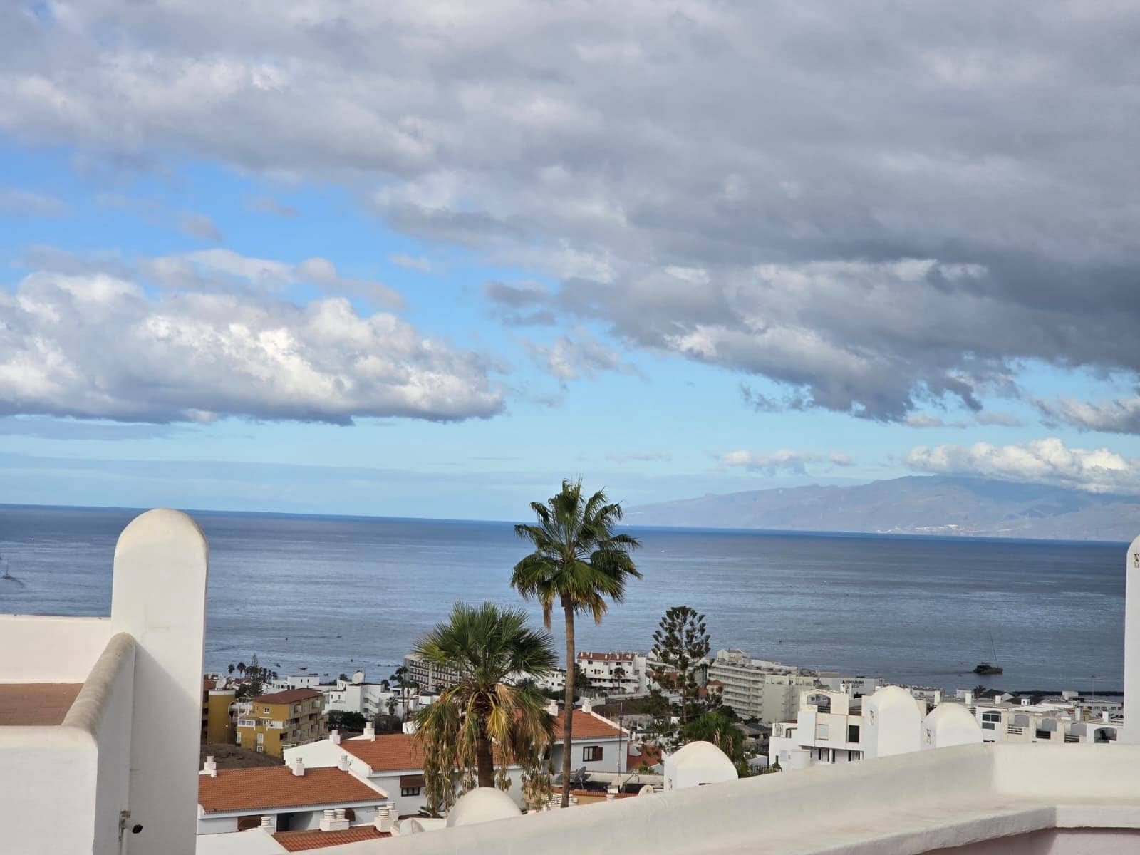Apartamento de 1 habitación en Costa Adeje en venta con piscina - 245.000 € (Ref: 9256641)