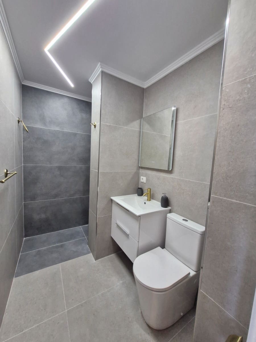 1 soveværelse Lejlighed til salg i Los Cristianos med swimmingpool - € 565.000 (Ref: 9337040)