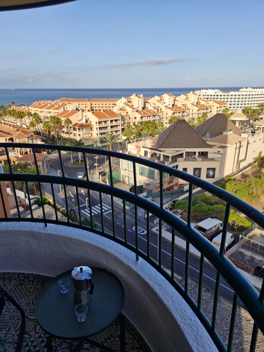 1 soveværelse Lejlighed til salg i Los Cristianos med swimmingpool - € 565.000 (Ref: 9337040)