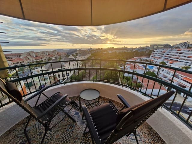1 soveværelse Lejlighed til salg i Los Cristianos, Arona med swimmingpool - € 565.000 (Ref: 9337040)