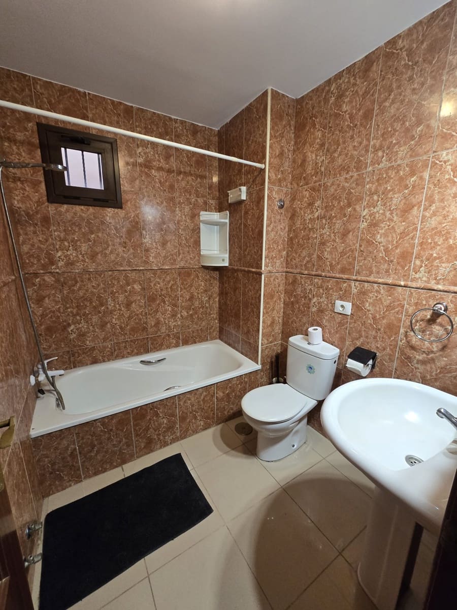 2 chambre Appartement à vendre à Costa del Silencio avec piscine garage - 285 000 € (Ref: 9397819)