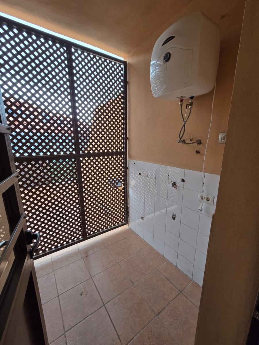 2 chambre Appartement à vendre à Costa del Silencio avec piscine garage - 285 000 € (Ref: 9397819)