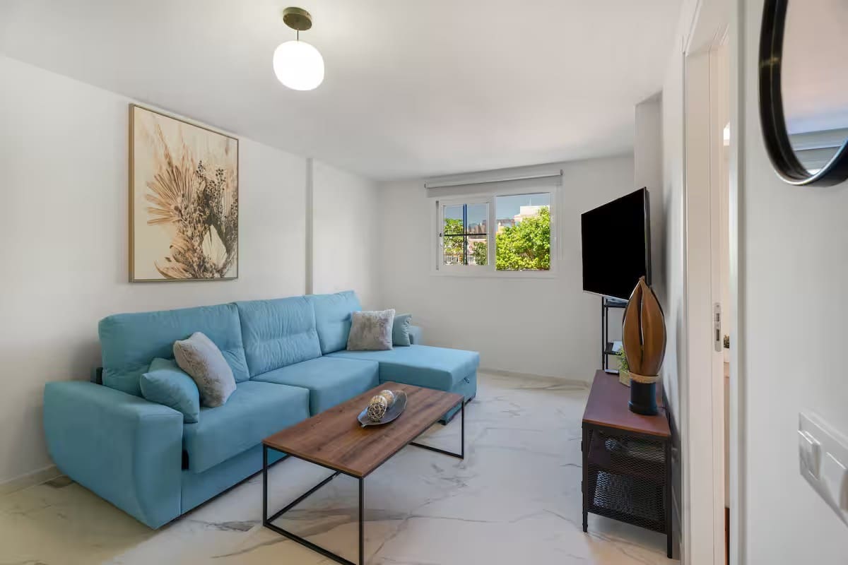 2 sovrum Lägenhet till salu i Los Cristianos med pool - 290 000 € (Ref: 9452902)