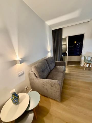 Lejlighed til salg i Playa Paraiso, Adeje med swimmingpool - € 215.000 (Ref: 9702403)