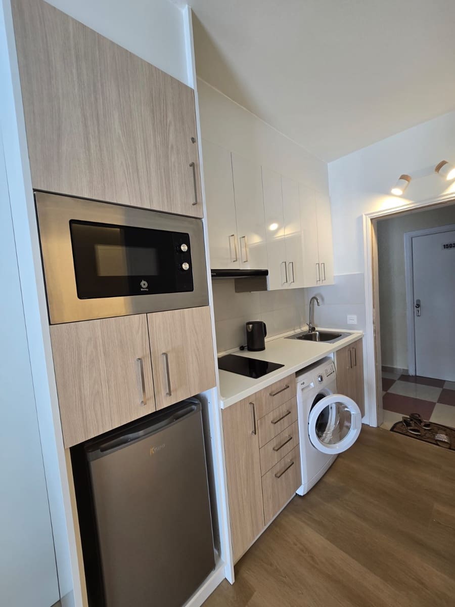 Apartment for sale in Playa Paraiso with pool - € 215,000 (Ref: 9702403)