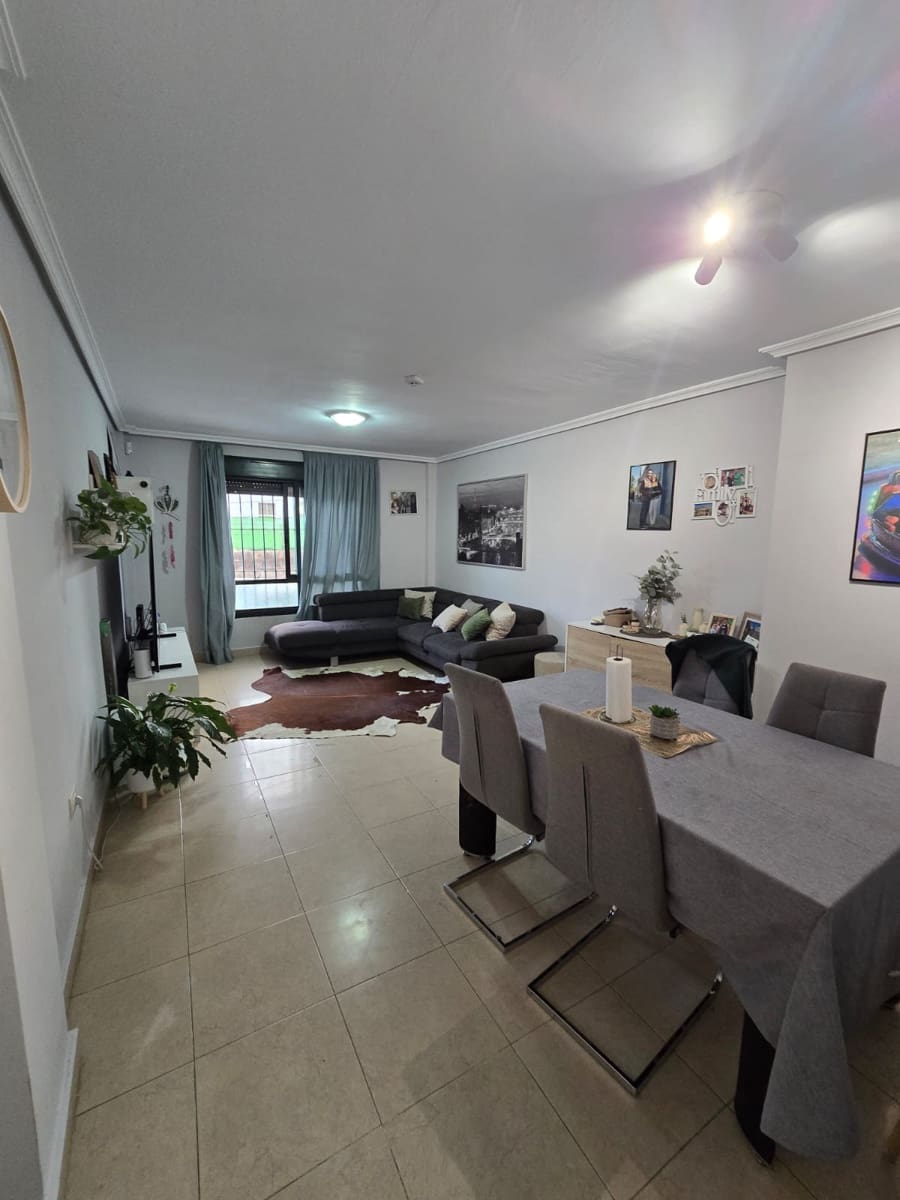 2 bedroom Apartment for sale in Guargacho with garage - € 252,000 (Ref: 9715516)