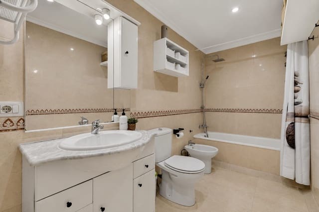 Apartamento de 2 habitaciones en Guargacho en venta con garaje - 249.000 € (Ref: 9715516)