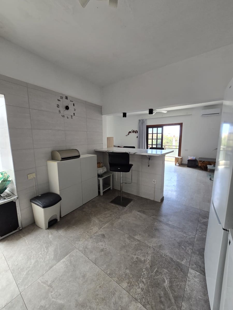 2 soveværelse Lejlighed til salg i Valle de San Lorenzo - € 230.000 (Ref: 9755119)