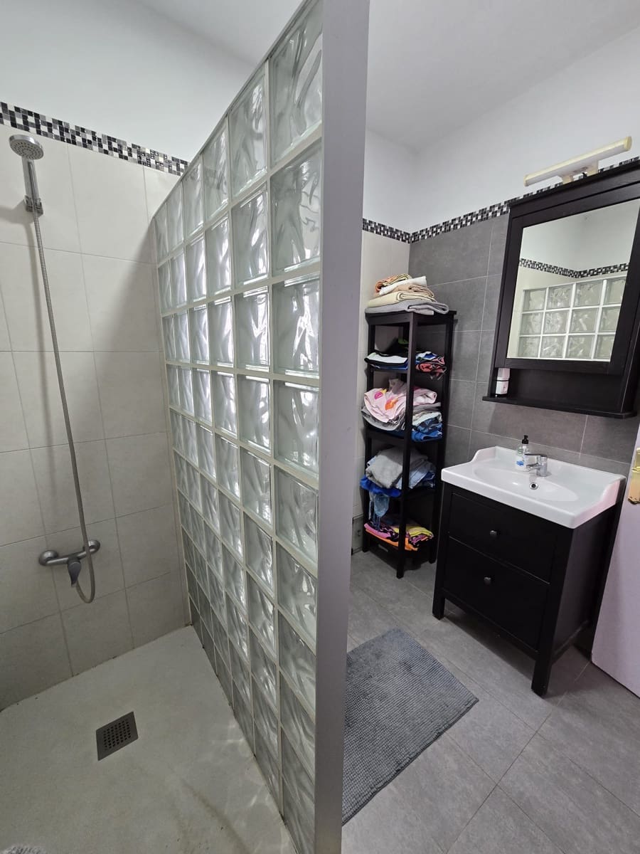 2 soveværelse Lejlighed til salg i Valle de San Lorenzo - € 230.000 (Ref: 9755119)