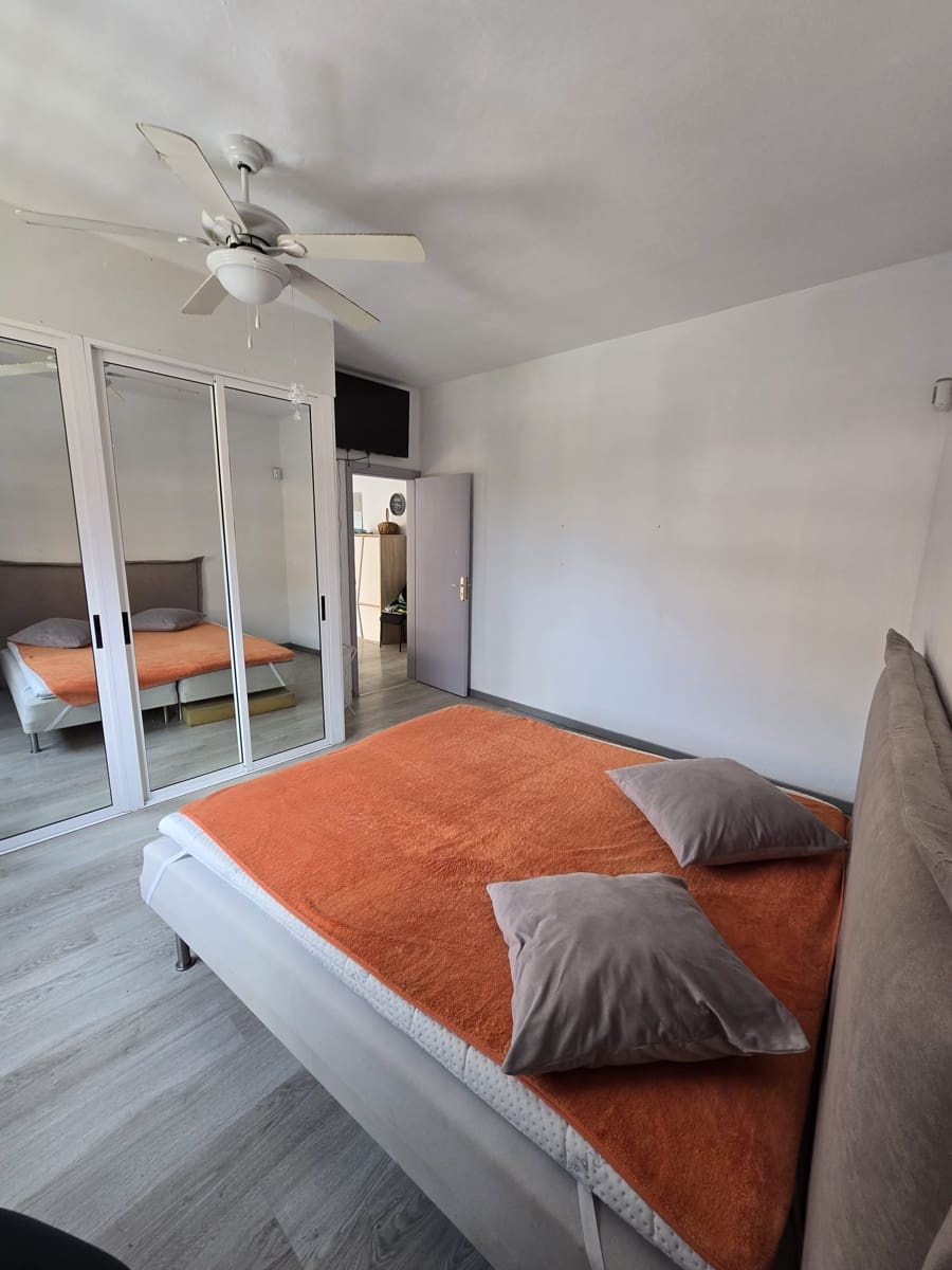 2 soveværelse Lejlighed til salg i Valle de San Lorenzo - € 230.000 (Ref: 9755119)