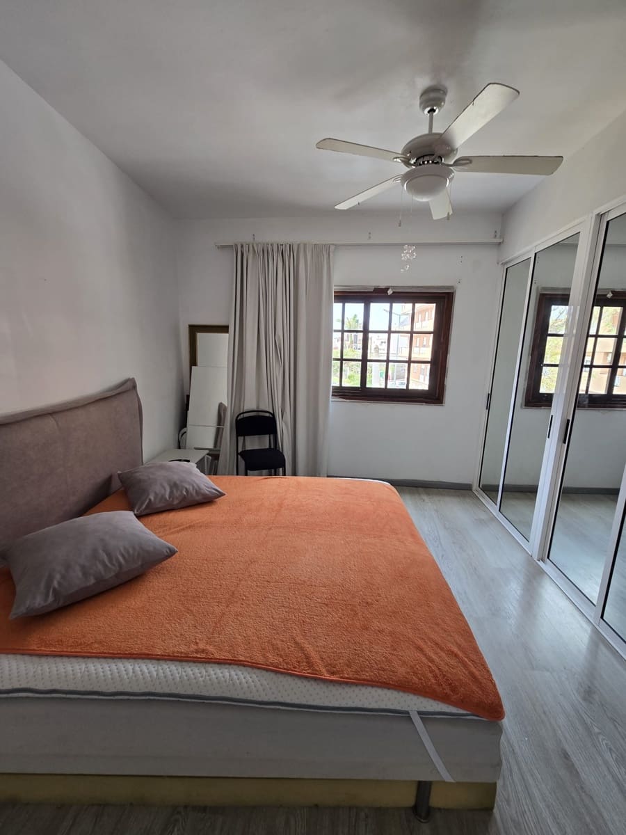 2 soveværelse Lejlighed til salg i Valle de San Lorenzo - € 230.000 (Ref: 9755119)