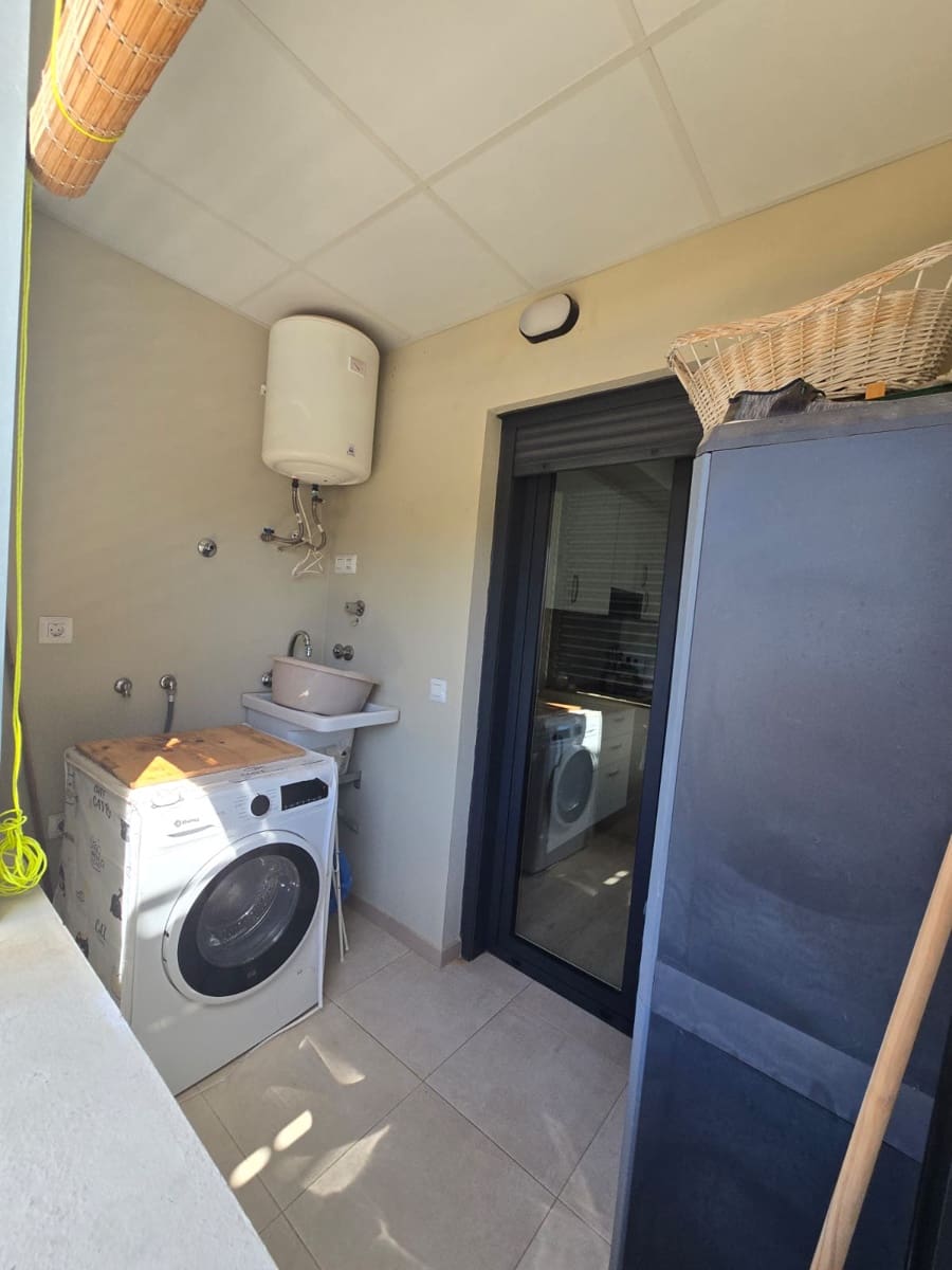 Apartamento de 2 habitaciones en La Estrella en venta con piscina garaje - 350.000 € (Ref: 9758291)