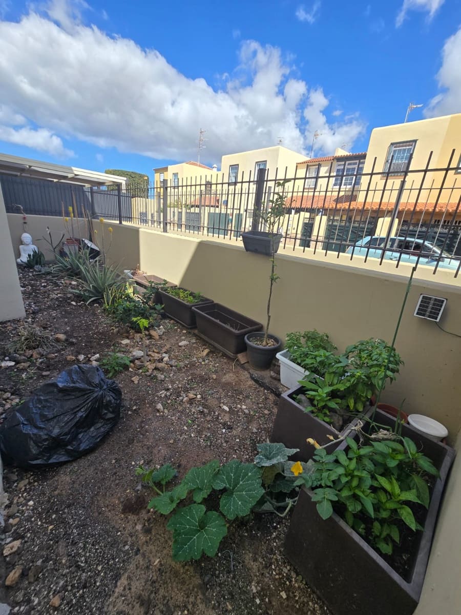 Apartamento de 2 habitaciones en La Estrella en venta con piscina garaje - 350.000 € (Ref: 9758291)