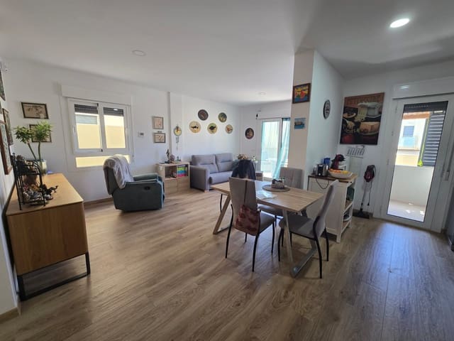 2 soveværelse Lejlighed til salg i La Estrella, Arona med swimmingpool garage - € 350.000 (Ref: 9758291)