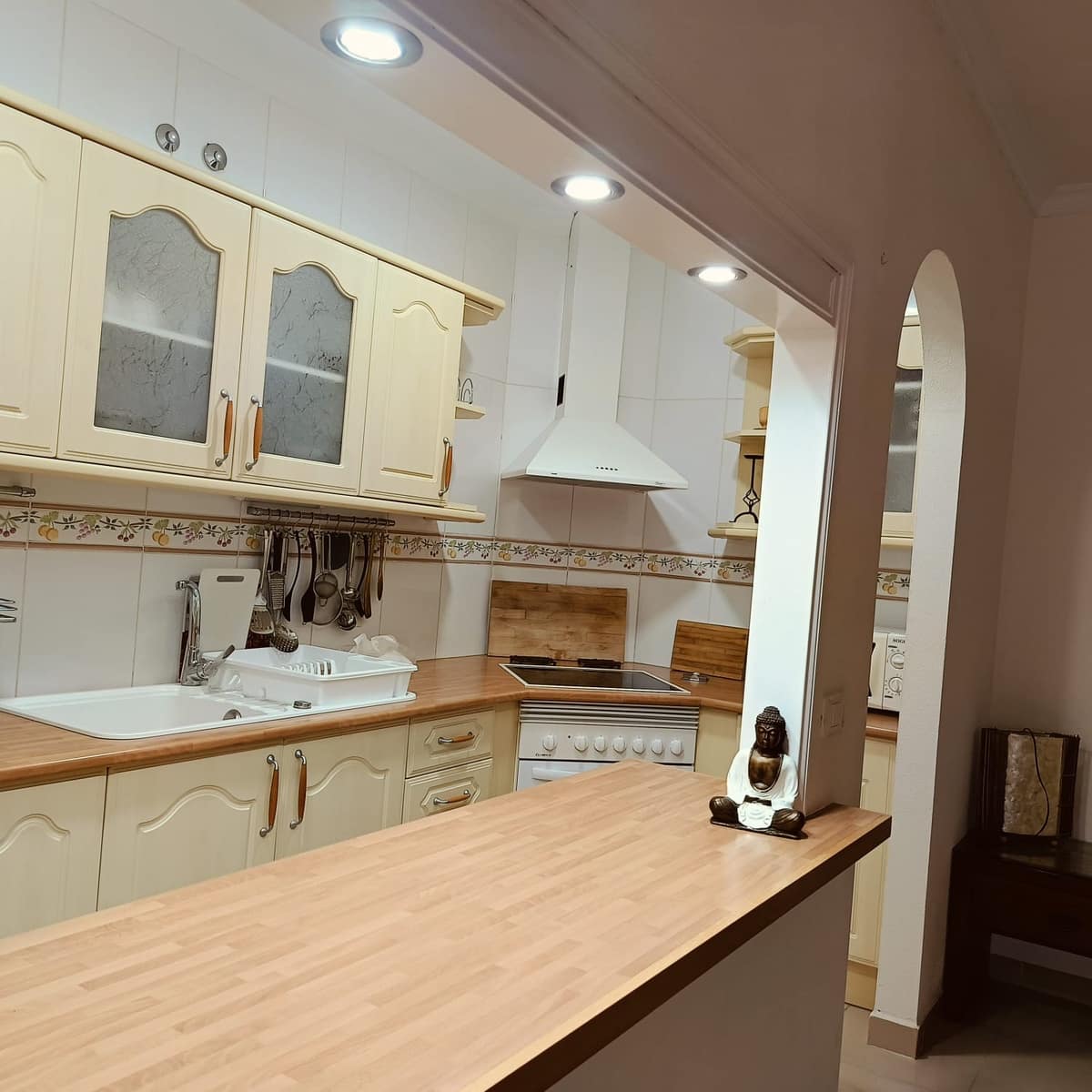 2 bedroom Apartment for sale in Costa del Silencio with pool garage - € 276,000 (Ref: 9778761)