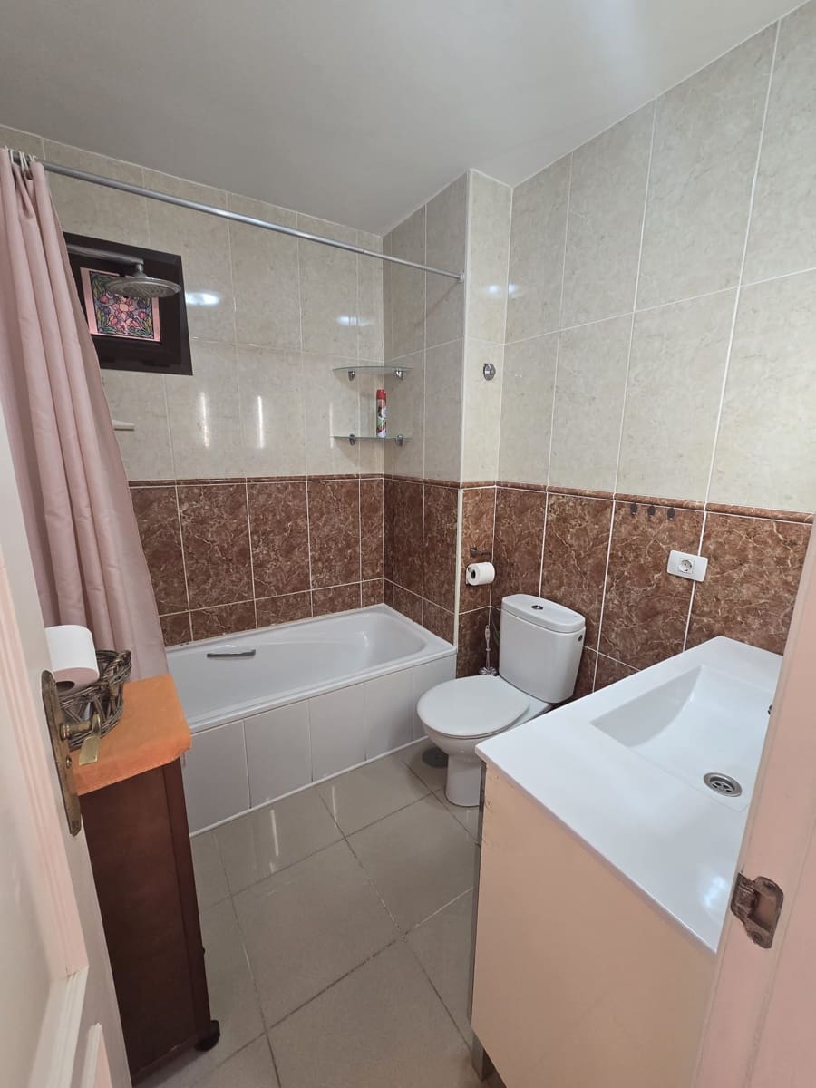 2 sovrum Lägenhet till salu i Costa del Silencio med pool garage - 270 000 € (Ref: 9778761)