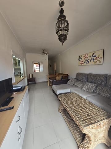 2 soverom Leilighet til salgs i Costa del Silencio, Arona med svømmebasseng garasje - € 276 000 (Ref: 9778761)