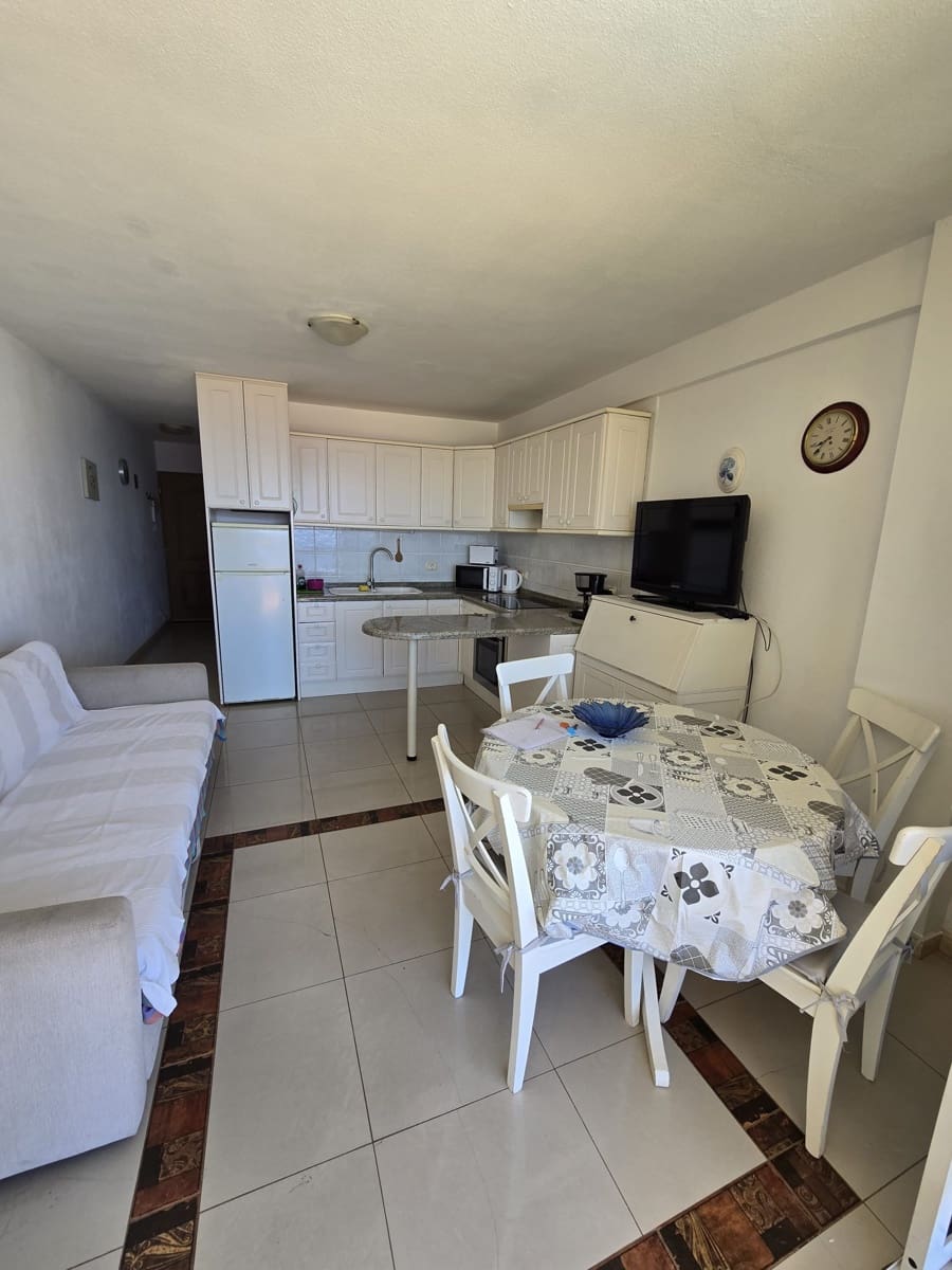 1 bedroom Apartment for sale in Costa Adeje with pool - € 279,000 (Ref: 9841515)