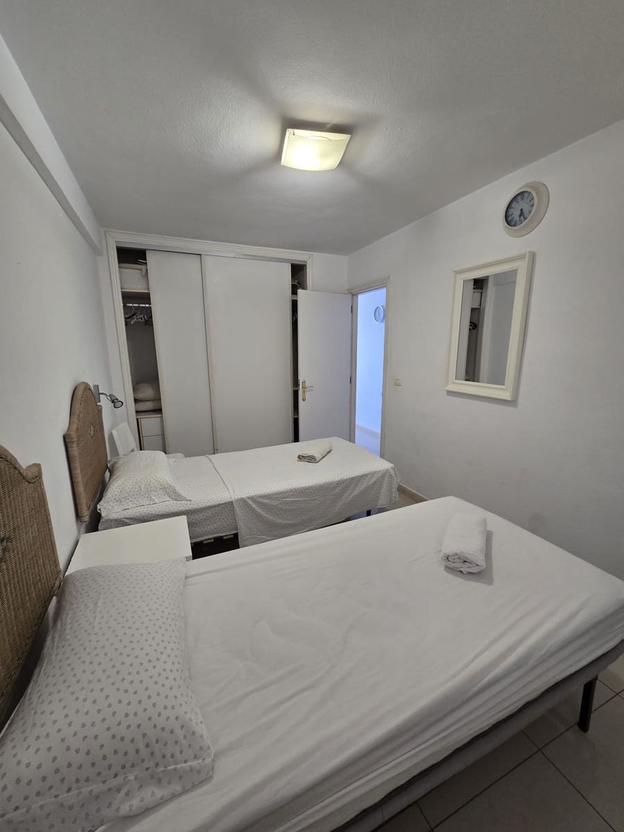 1 bedroom Apartment for sale in Costa Adeje with pool - € 279,000 (Ref: 9841515)