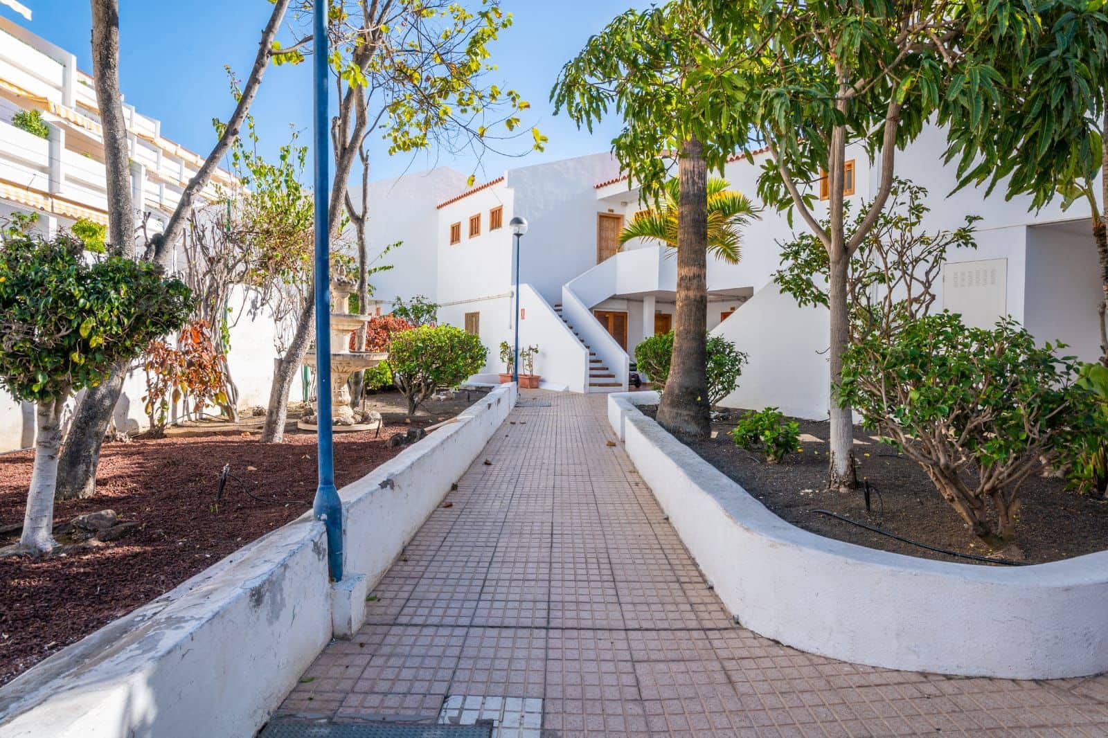 1 soverom Leilighet til salgs i Costa Adeje med svømmebasseng - € 220 000 (Ref: 9946815)